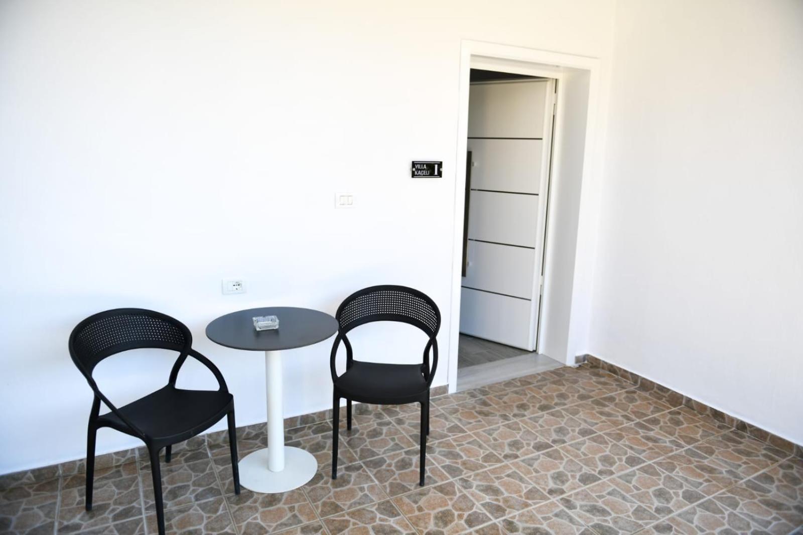 Villa Kaceli Μπεράτ Δωμάτιο φωτογραφία
